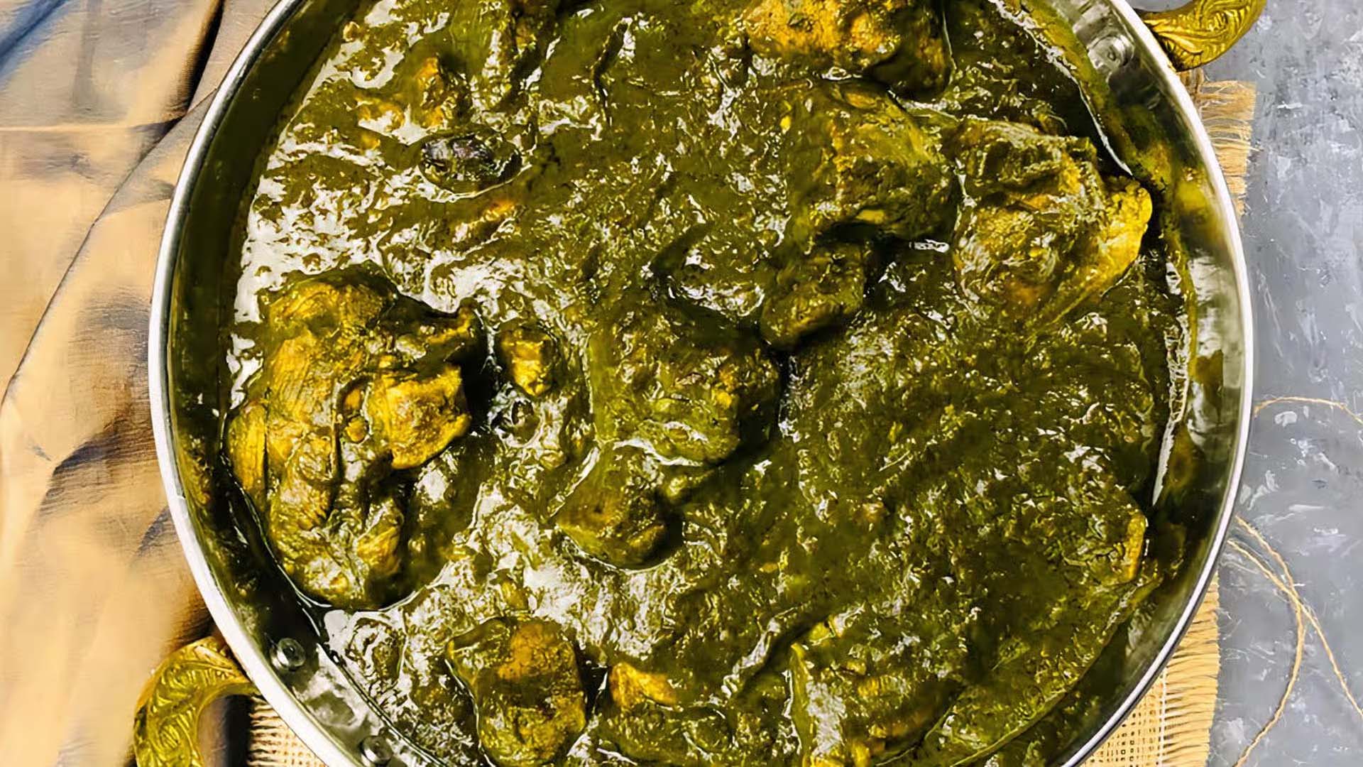 ORDER ONLINE NOW! Chicken Saag